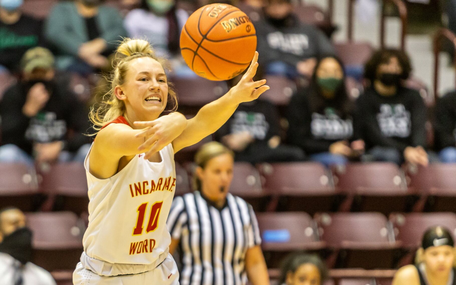 Incarnate Word vs. Staley basketball